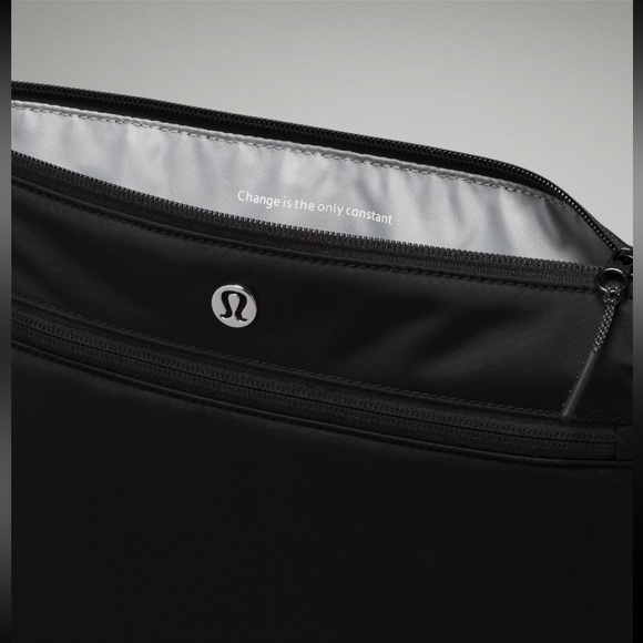 Lululemon New Parent Backpack in Black/Silver Drop - Picture 9 of 11